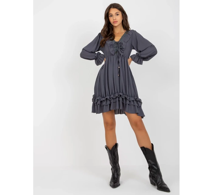 Šaty TW SK BI 0761 1.73P grafitové Šaty TW SK BI 0761 1.73P grafitové