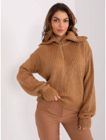Volný dámský svetr ve velbloudí barvě s rozepínacím rolákem (0374)