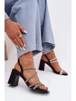 Černé dámské sandály na podpatku s pásky a model 22027990 - Boto Černé dámské sandály na podpatku s pásky a model 22027990 - Boto