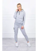 Izolovaná sada s ozdobnou kapsou šedá