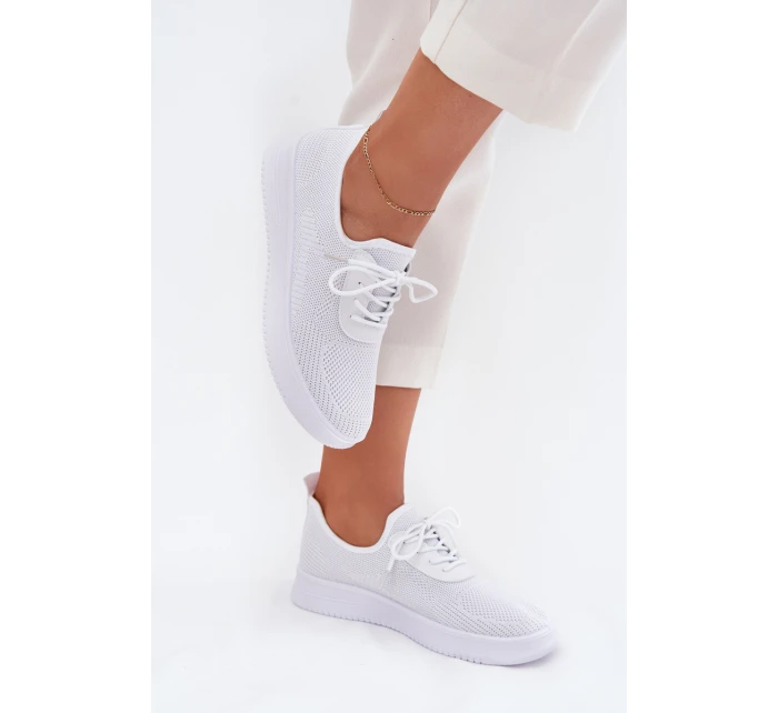 Dámské bílé textilní boty na platformě model 21702961 - Boto