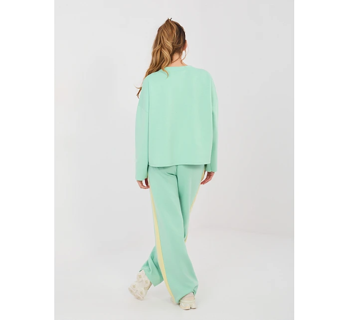 IT DR tepláky 22220.88 světle zelená IT DR tepláky 22220.88 světle zelená