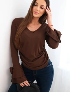 Dámská pruhovaná blůza s V výstřihem a volánky na rukávech hnědá
