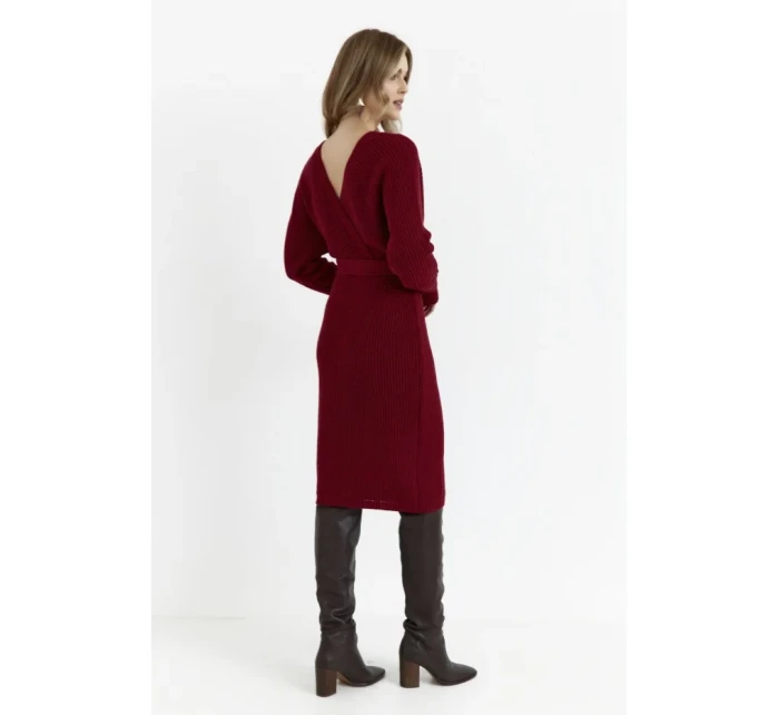 model 20620596 Svetrové šaty s výstřihem do V bordó - Moe