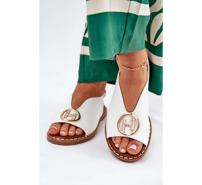 Plné Elegantní Sandály S Ozdobou Bílé model 21685749 - Boto