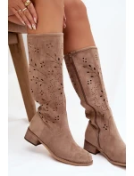 Dámské kozačky na podpatku – béžové model 21837085 - Kesi