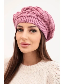 Dámská zimní čepice z volného úpletu s ozdobným vzorem K378 fialová