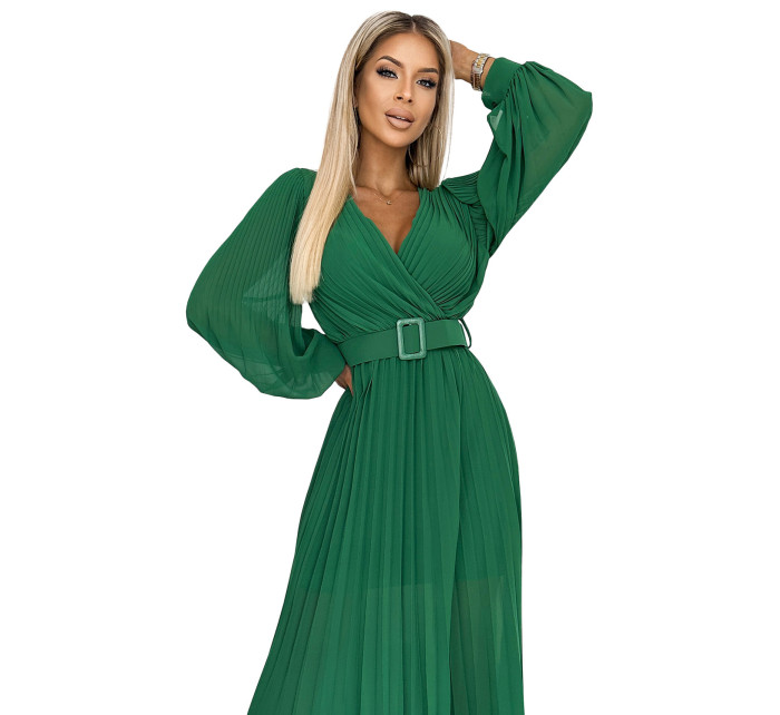 Plisované šaty s páskem a výstřihem Numoco KLARA - zelené