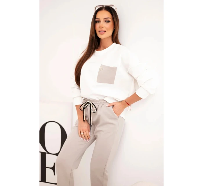 Dámský komplet máslový s kontrastní kapsou tmavě béžový