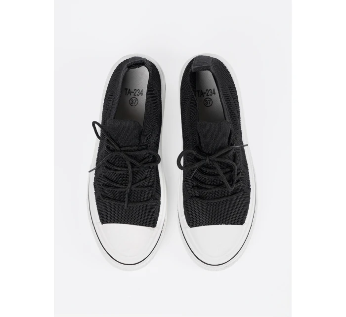 Designové dámské černé tenisky bez podpatku Designové dámské černé tenisky bez podpatku