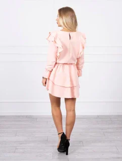 Šaty se svislými volány světle pudrově růžové