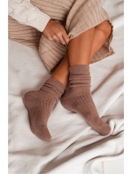 Dámské ponožky z vlny alpaky – tmavě béžové Dámské ponožky z vlny alpaky – tmavě béžové