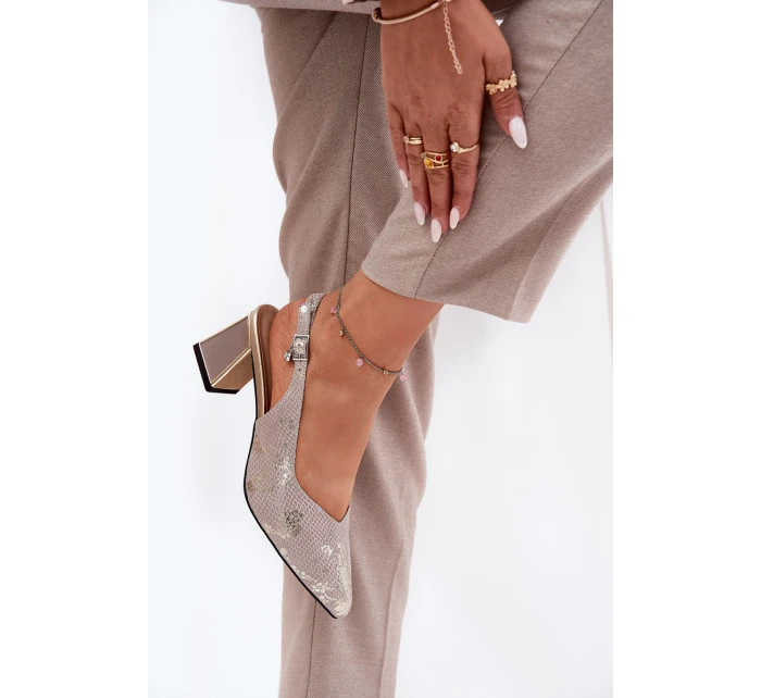 Kožené Dámské Sandály Na Podpatku Se model 21691268 - VINCEZA Kožené Dámské Sandály Na Podpatku Se model 21691268 - VINCEZA