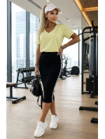 665-1 Dámská bavlněná halenka s výstřihem do V a krátkými rukávy - máslově žlutá