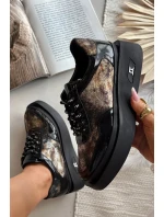 Kožené šněrovací dámské polobotky na platformě model 21710384 - Artiker