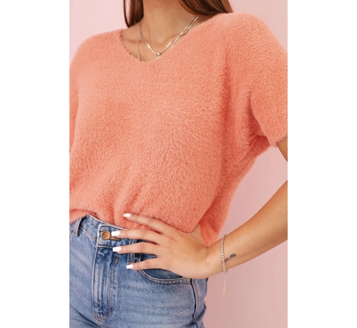 Dámský svetr z měkkého materiálu s výstřihem do V a krátkým rukávem model 21291595 - K-Fashion Dámský svetr z měkkého materiálu s výstřihem do V a krátkým rukávem model 21291595 - K-Fashion