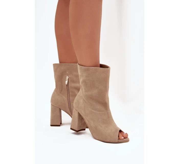 Semišové Boty Na Podpatku S Béžové Zazoo model 21704113 - Boto Semišové Boty Na Podpatku S Béžové Zazoo model 21704113 - Boto