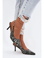Zdobené dámské sandály na podpatku s květinovým vzorem Černé model 22103124 - Boto