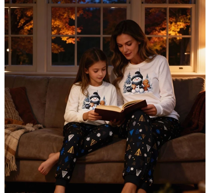 Cornette Young Girl pyžamo 978/189 Snowy Day length/r Christmas 134-164 Cornette Young Girl pyžamo 978/189 Snowy Day length/r Christmas 134-164