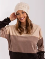 Czapka AT CZ model 18985096 jasny beżowy - FPrice Czapka AT CZ model 18985096 jasny beżowy - FPrice