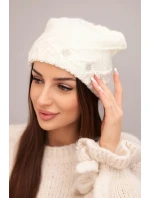 Dámská zimní čepice z vlny s ozdobnými a pleteným vzorem ecru model 21878061 - K-Fashion