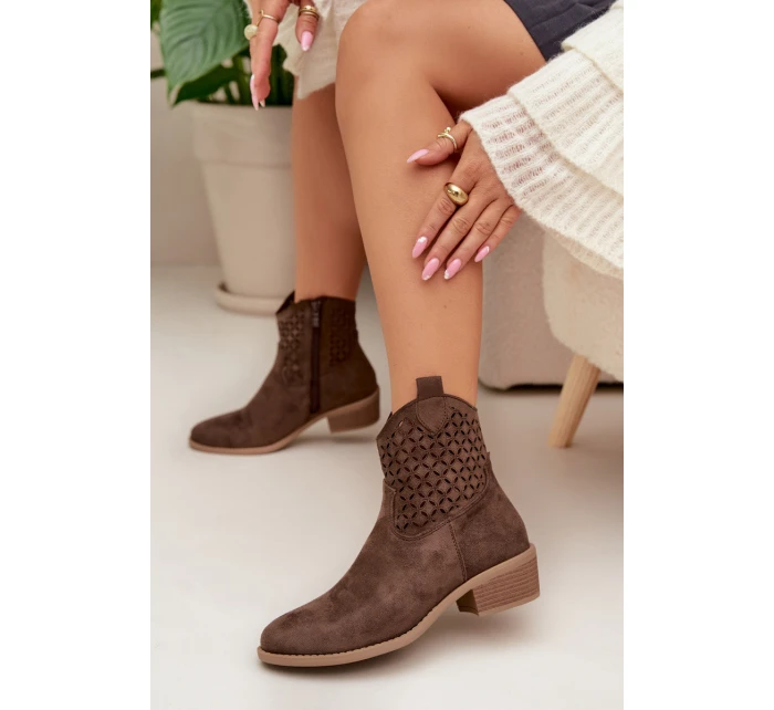 Dámské perforované kotníkové boty na podpatku Briavine