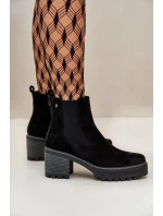 Dámské Zateplené Kotníkové Boty Na Podpatku Eko Semišové Černé Irissinae Dámské Zateplené Kotníkové Boty Na Podpatku Eko Semišové Černé Irissinae