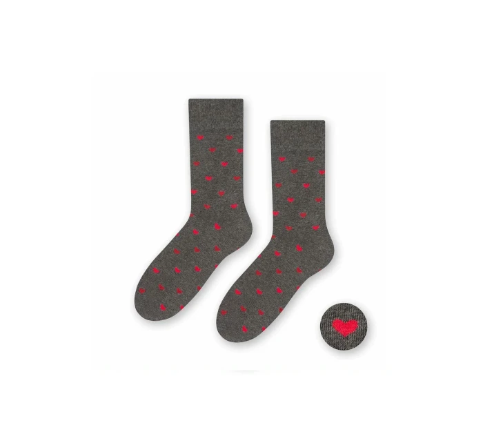 Vzorované pánské ponožky Steven art.136 Srdíčka