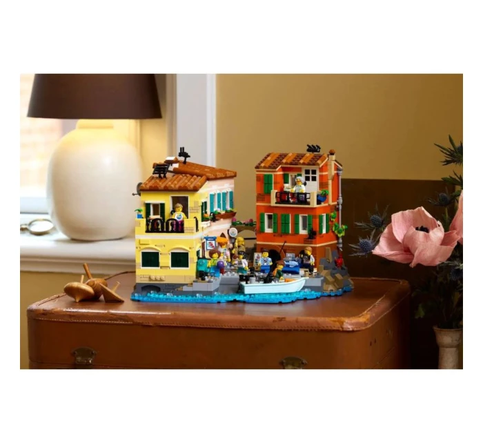 LEGO Ideas 21359 Italská riviéra