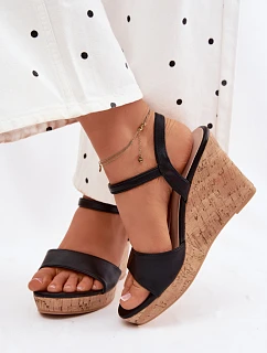 Sandály na podpatku  model 226913 Step in style