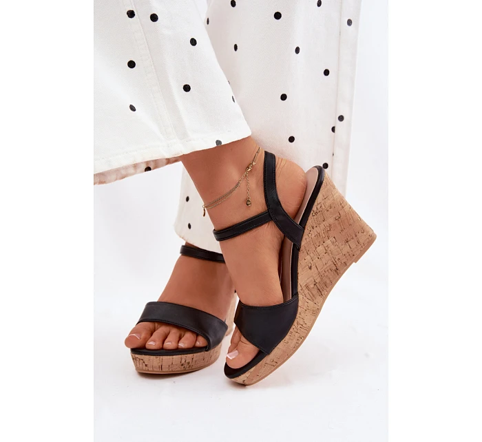 Sandály na podpatku  model 226913 Step in style