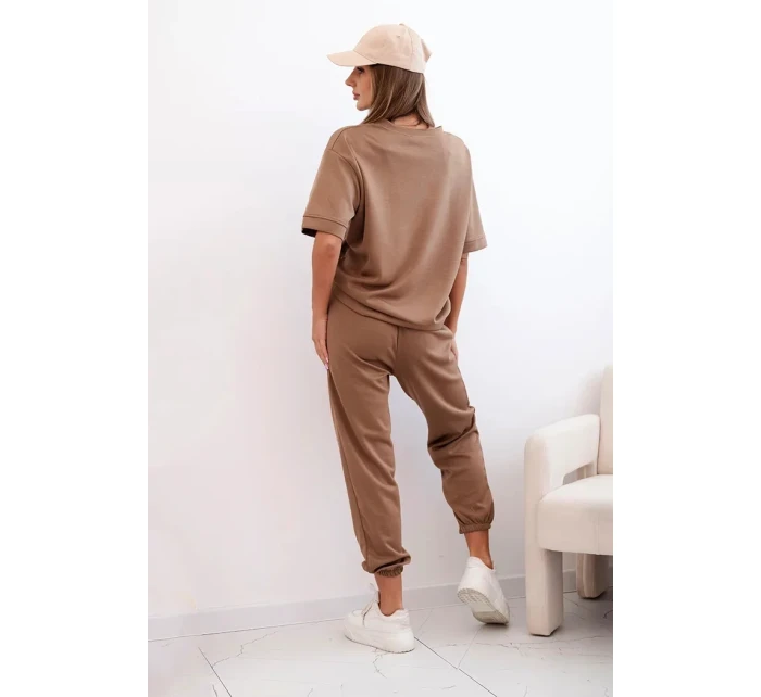 Dámský viskózový komplet s krátkým rukávem a nohavicemi velbloud Dámský viskózový komplet s krátkým rukávem a nohavicemi velbloud