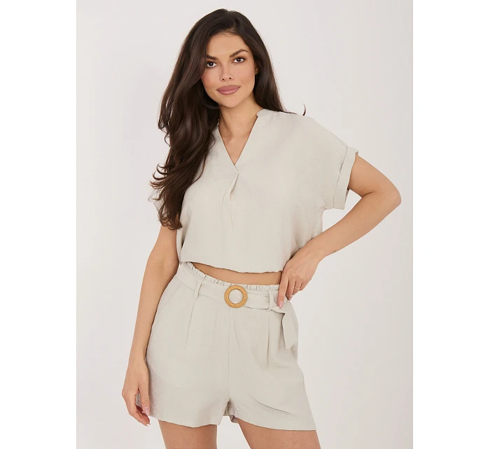 Szorty model 22076866 jasny beżowy - FPrice Szorty model 22076866 jasny beżowy - FPrice