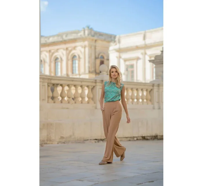 model 18360094 Halenka bez rukávů béžová - STYLOVE