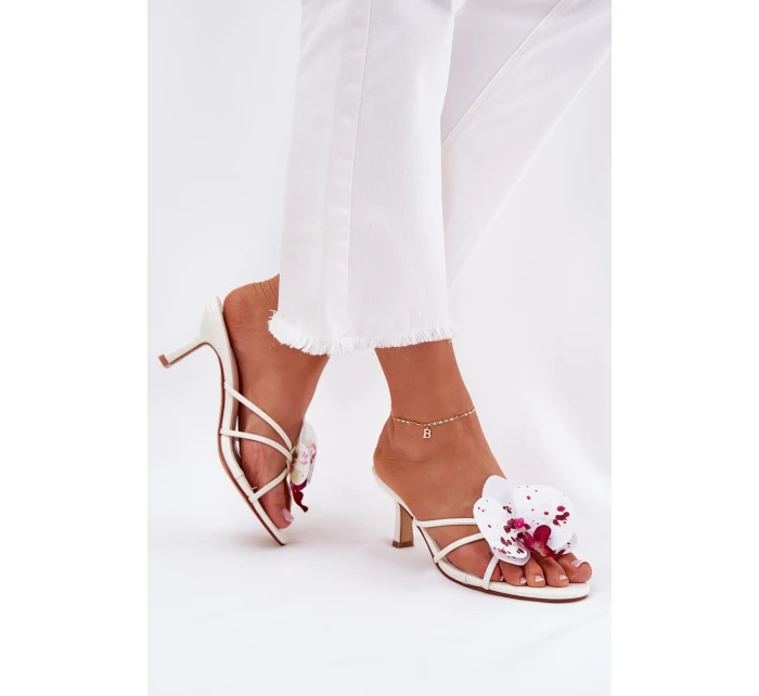 Dámské Pantofle Na S  Bílé model 21687223 - Boto