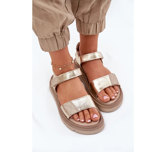 Dámské kožené sandály na platformě zlaté Zazoo 40443