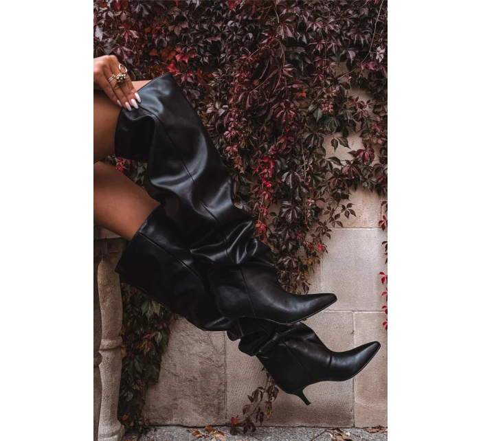 Nazouvací dámské kozačky na jehlovém podpatku černé Ysolienne Nazouvací dámské kozačky na jehlovém podpatku černé Ysolienne