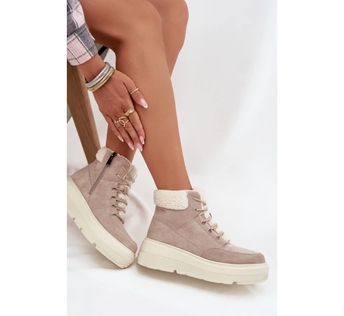 Dámské semišové sněhule Vinceza s kožešinou na platformě – béžové Dámské semišové sněhule Vinceza s kožešinou na platformě – béžové