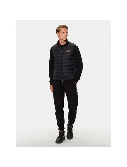 EA7 Armani péřová vesta M model 20624585 pánské - Emporio EA7 Armani péřová vesta M model 20624585 pánské - Emporio