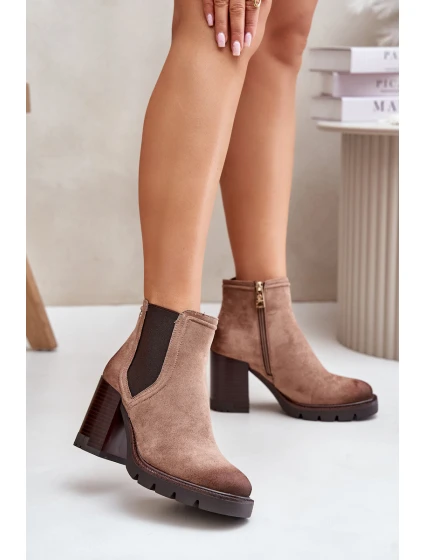 Zateplené dámské botky na podpatku z eko semiše béžové model 21675622 - VINCEZA