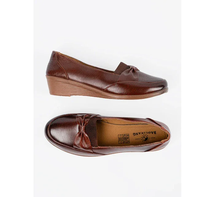 Módní  polobotky hnědé dámské na klínku