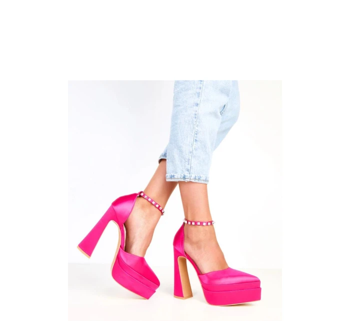 Lodičky na podpatku  model 217937 Solea