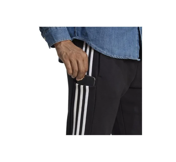 Kalhoty adidas Essentials French Terry Tapered Cuff 3-Stripes M HA4337 Kalhoty adidas Essentials French Terry Tapered Cuff 3-Stripes M HA4337