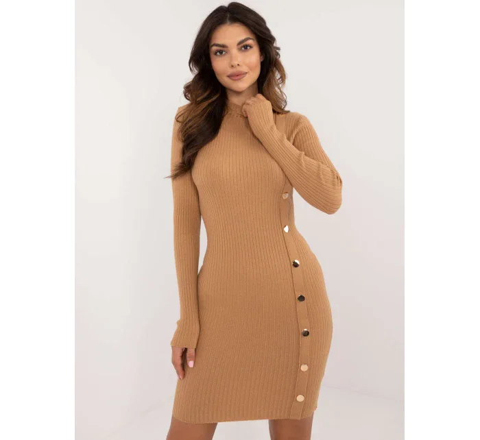 Šaty AT SK 2345 2.34 velbloudí Šaty AT SK 2345 2.34 velbloudí