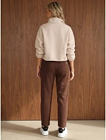 Spodnie damskie bawełniane dresowe brązowe model 22554601 - FashionStreet Spodnie damskie bawełniane dresowe brązowe model 22554601 - FashionStreet