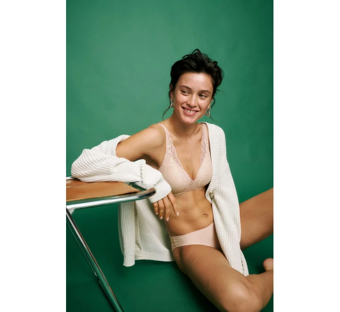 Dámské kalhotky Body Make-Up Illusion Lace Highleg Tai - BROWN - sv. hnědé 00NZ - TRIUMPH Dámské kalhotky Body Make-Up Illusion Lace Highleg Tai - BROWN - sv. hnědé 00NZ - TRIUMPH