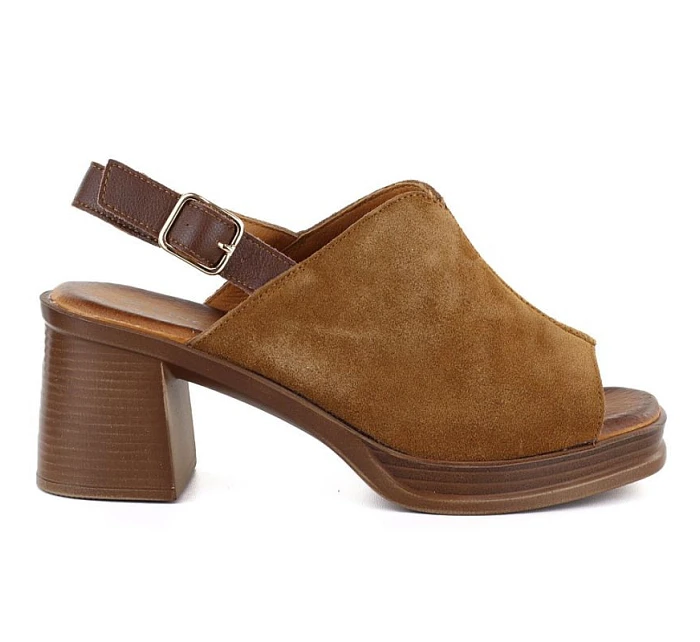 Dámské kožené semišové sandály na podpatku model 22116375 - VINCEZA