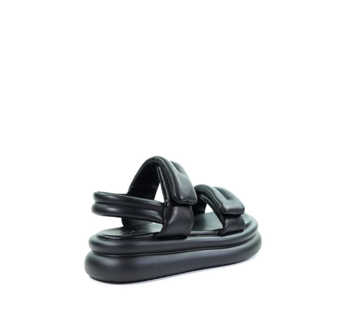 Goe W sandály NN2N4101