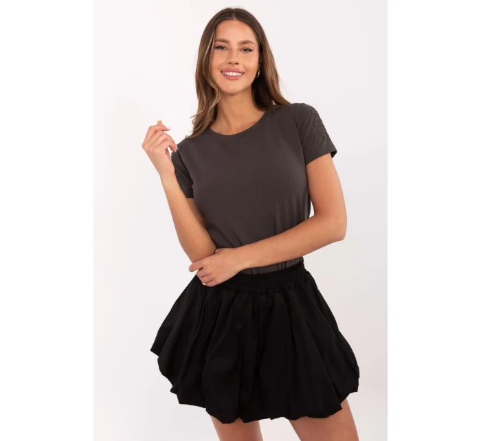 T-shirt model 210661 Relevance