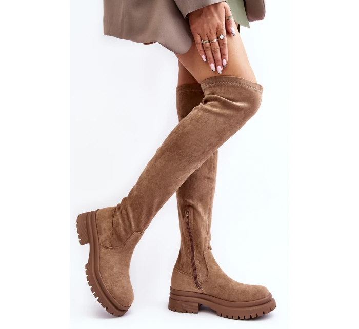 Dámské kozačky nad koleno na ploché podrážce béžové model 21641044 - EVENTO Dámské kozačky nad koleno na ploché podrážce béžové model 21641044 - EVENTO